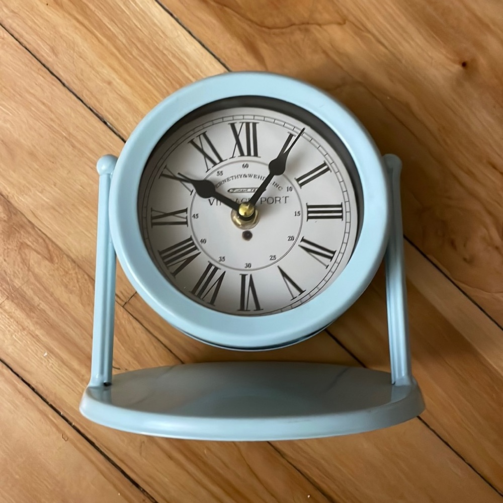 Vintage Port Clock